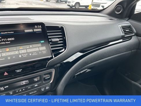 Used 2025 Honda Ridgeline Black Edition image 4