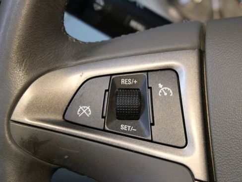Used 2010 Buick LaCrosse CXL FWD image 20