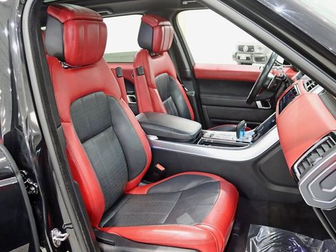 Used 2019 Land Rover Range Rover Sport HSE Dynamic image 34