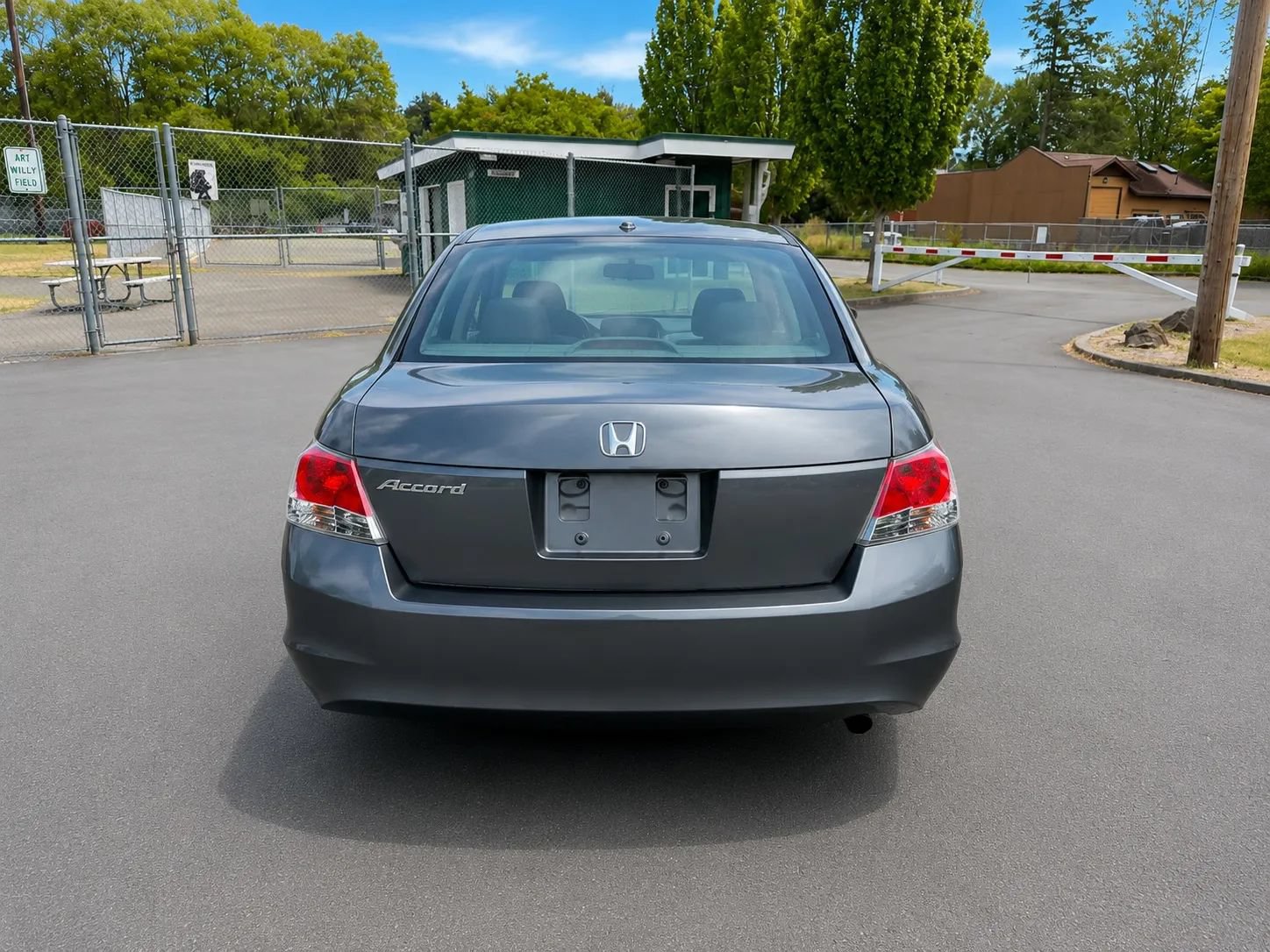 Used 2010 Honda Accord EX-L image 4