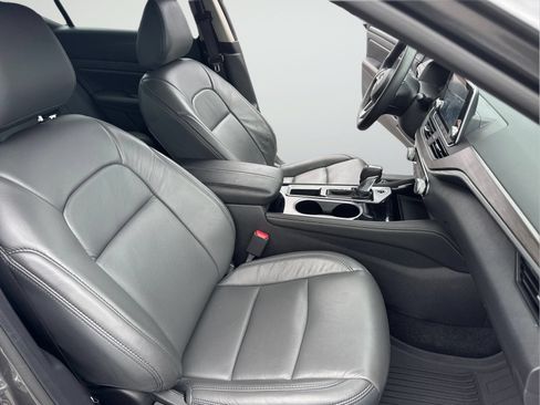 Certified 2023 Nissan Altima 2.5 SV FWD image 34