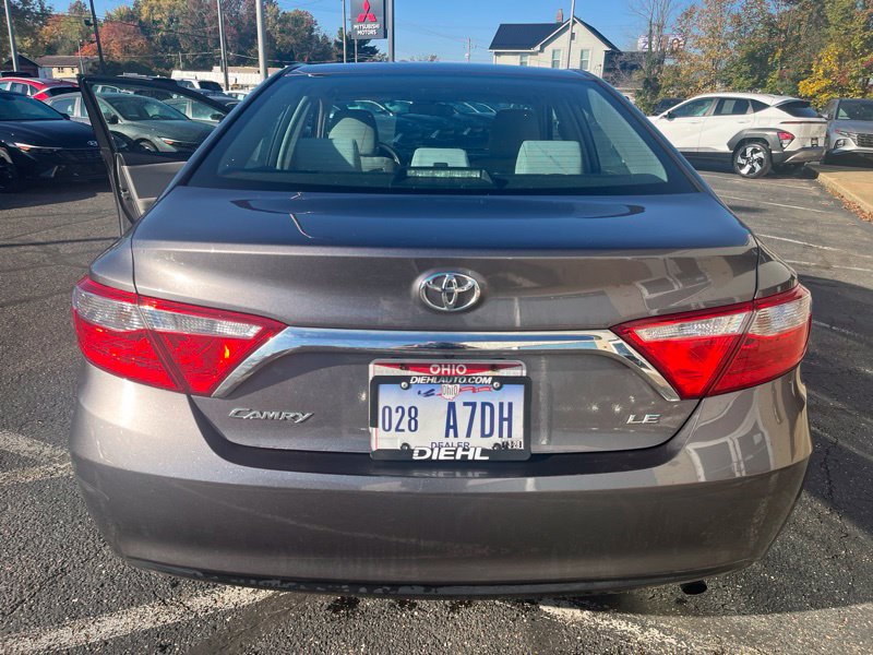 Used 2015 Toyota Camry LE FWD image 6
