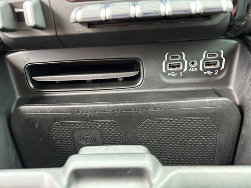 Used 2022 RAM 1500 Limited w/ Body Color Bumper Group AWD/4WD image 27
