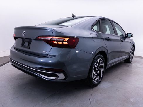 Used 2023 Volkswagen Jetta SEL FWD image 16