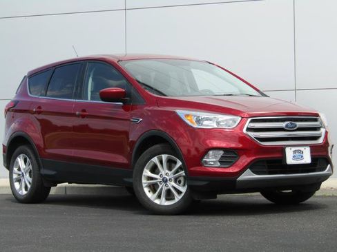 Certified 2019 Ford Escape SE AWD/4WD image 1