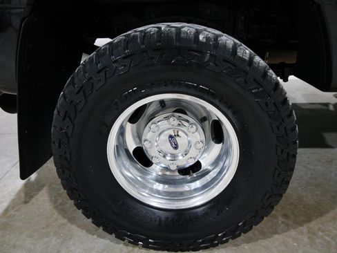 Used 2019 Ford F350 Lariat w/ Lariat Ultimate Package image 17