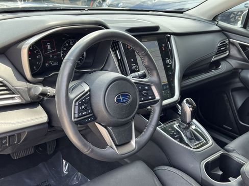 Used 2024 Subaru Outback Touring XT AWD/4WD image 17