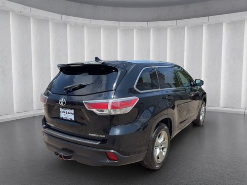 Used 2015 Toyota Highlander Limited AWD/4WD image 5