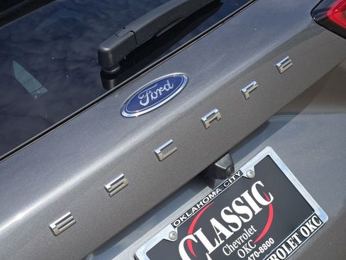 Used 2024 Ford Escape ST-Line AWD/4WD image 32