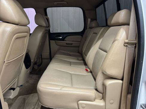 Used 2013 GMC Sierra 3500 Denali image 18