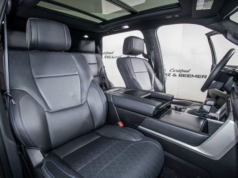 Used 2024 Toyota Sequoia Platinum image 42