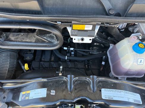 Used 2023 RAM ProMaster 3500 w/ Driver Convenience Group image 10