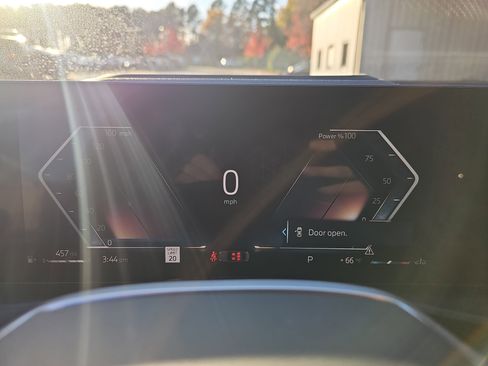 New 2025 BMW 330i xDrive Sedan w/ Premium Package image 20