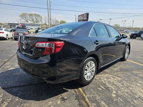Used 2013 Toyota Camry LE FWD image 5