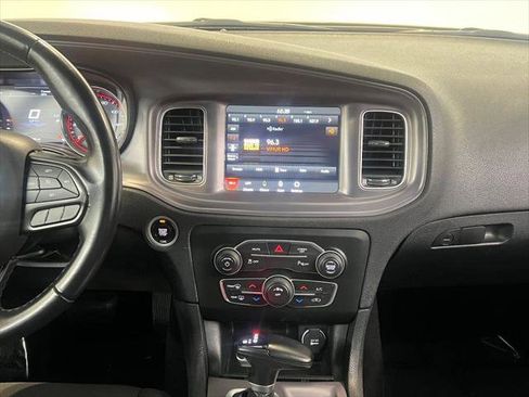 Certified 2023 Dodge Charger SXT image 19