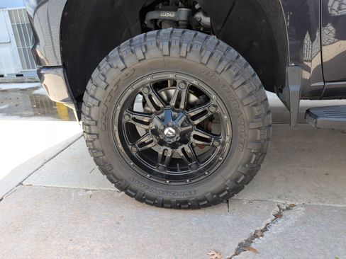 Used 2024 Chevrolet Silverado 1500 RST AWD/4WD image 12