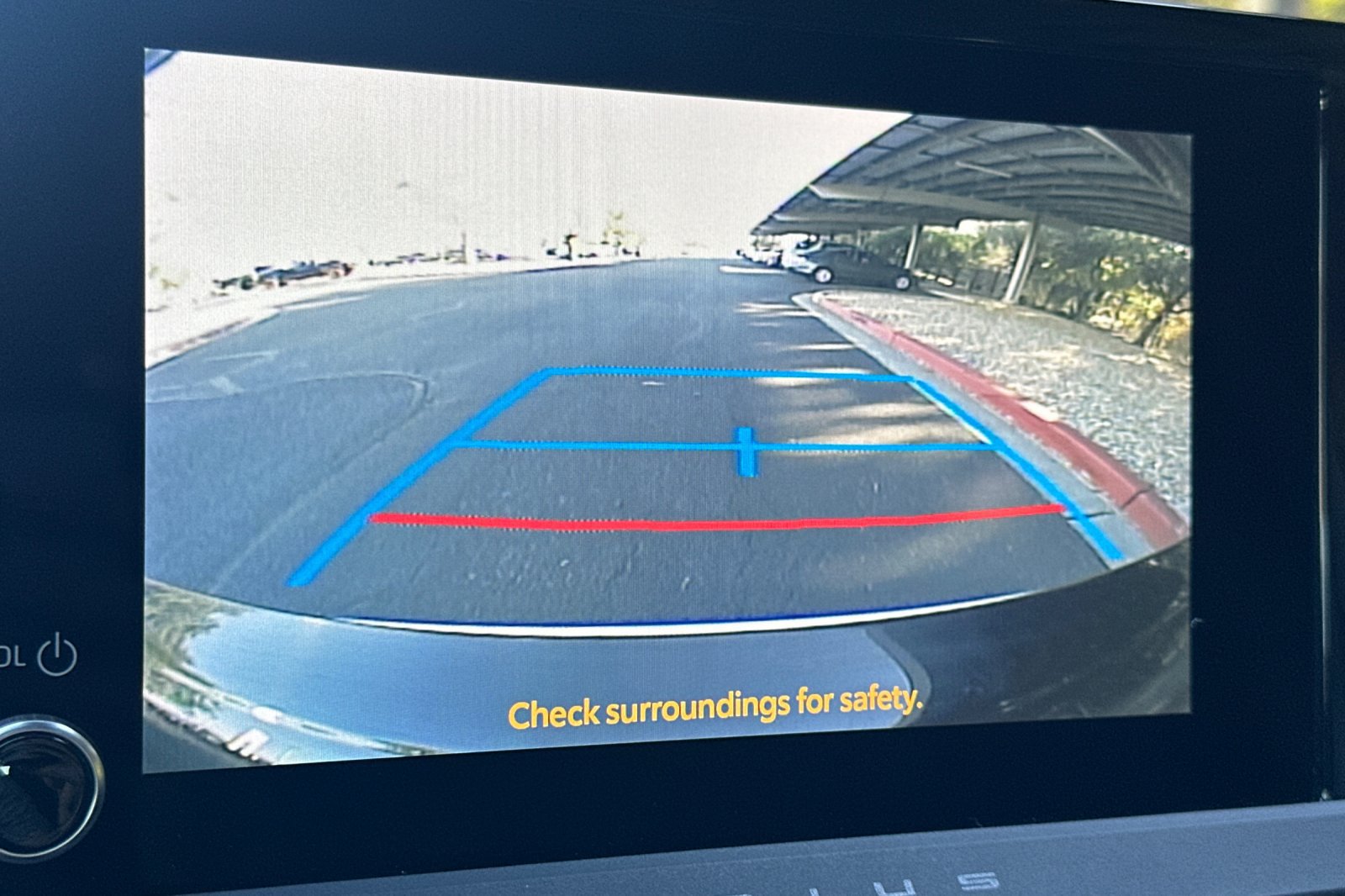 Certified 2025 Toyota Prius LE AWD/4WD image 22