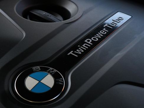 Used 2018 BMW 530i xDrive AWD/4WD image 61
