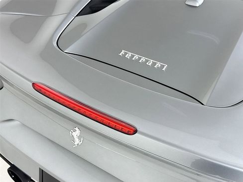 Used 2019 Ferrari 488 Spider RWD image 37