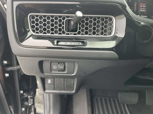 Used 2025 Honda Civic LX image 18