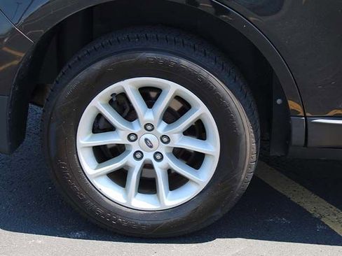 Used 2013 Ford Edge SE FWD image 8