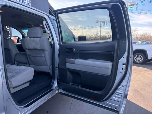 Used 2012 Toyota Tundra 4x4 CrewMax w/ Tow Pkg image 16