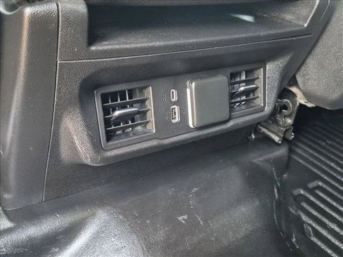 Used 2024 Chevrolet Silverado 2500 LT w/ Convenience Package AWD/4WD image 15