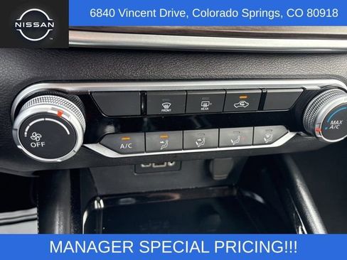 Used 2023 Nissan Altima 2.5 SV FWD image 32