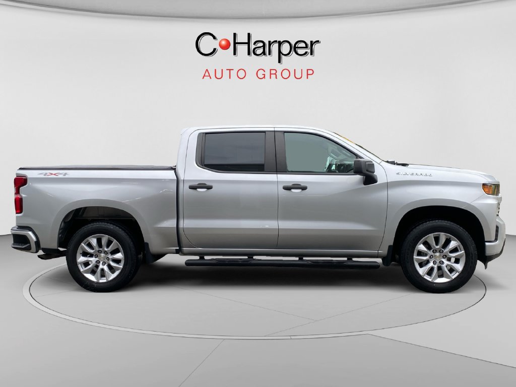 Certified 2021 Chevrolet Silverado 1500 Custom AWD/4WD image 2