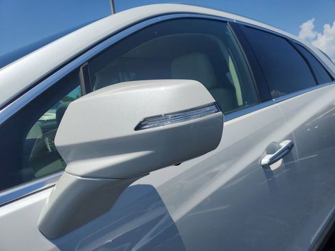 New 2025 Cadillac XT5 Premium Luxury w/ Technology Package image 11