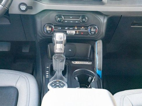 Used 2024 Ford Bronco Black Diamond image 31