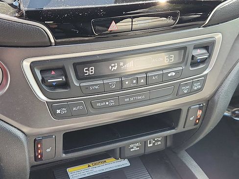 Used 2023 Honda Passport EX-L image 15