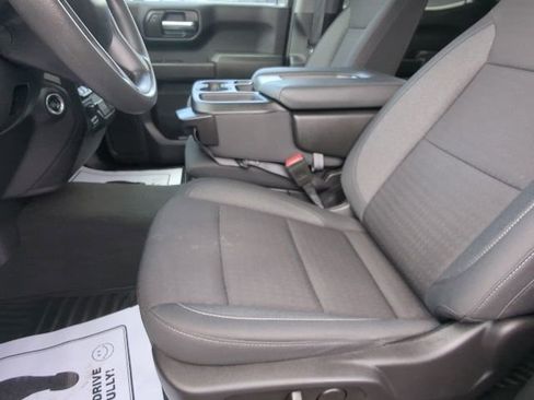 Used 2024 Chevrolet Silverado 1500 Custom Trail Boss AWD/4WD image 24