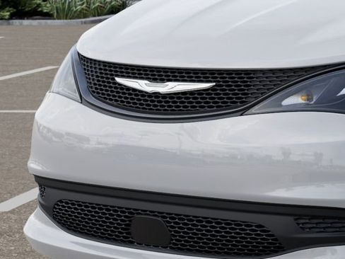 New 2026 Chrysler Voyager LX image 11