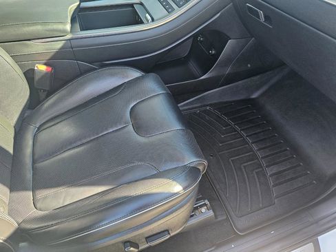 Used 2022 Hyundai Palisade Limited image 17