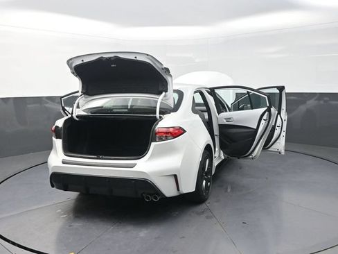 Used 2023 Toyota Corolla SE w/ SE Premium Package FWD image 35