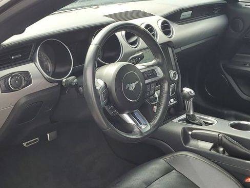 Certified 2022 Ford Mustang Premium RWD image 7