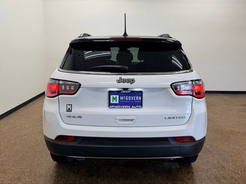 Used 2023 Jeep Compass Limited image 4
