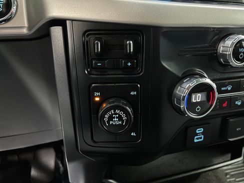 Used 2021 Ford F150 XLT w/ Equipment Group 302A High image 30