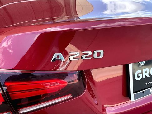 Used 2022 Mercedes-Benz A 220 image 28
