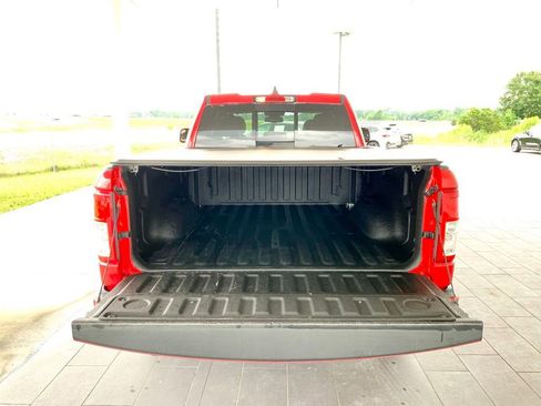 Used 2019 RAM 1500 Big Horn AWD/4WD image 12