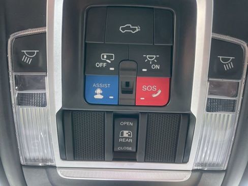 Used 2023 RAM 1500 Laramie image 23