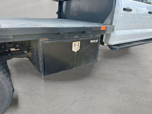 Used 2024 Ford F550 4x4 Crew Cab Super Duty w/ XLT Value Package image 12