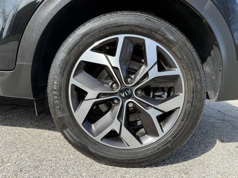 Used 2022 Kia Sportage EX w/ EX Technology Package image 25