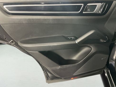 Used 2021 Porsche Cayenne GTS image 29