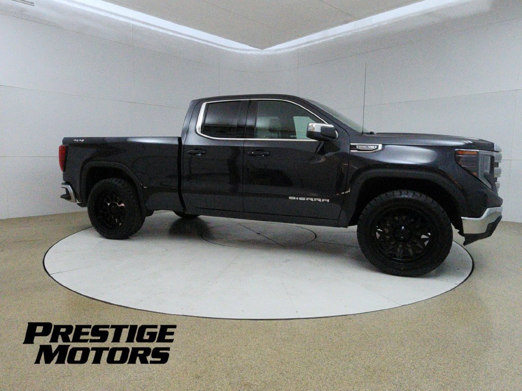 Used 2023 GMC Sierra 1500 SLE w/ Enhanced Capability Package AWD/4WD image 8