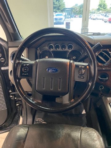 Used 2013 Ford F250 Lariat w/ Chrome Pkg RWD image 15