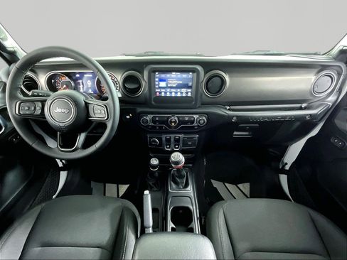 Used 2023 Jeep Wrangler Sport AWD/4WD image 7