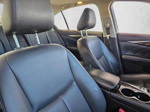 Used 2018 INFINITI Q50 Luxe image 22