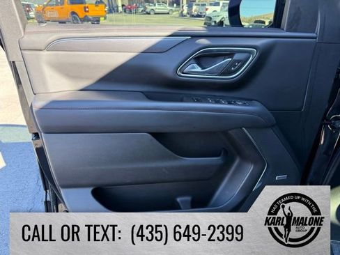 Used 2023 Chevrolet Suburban RST w/ Sport Performance Package AWD/4WD image 12